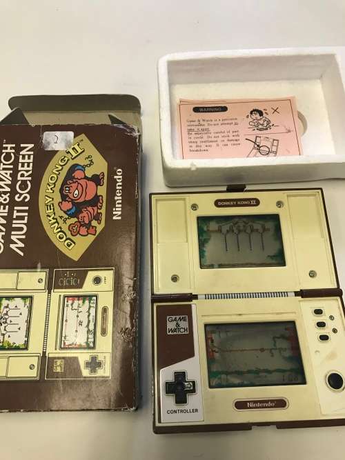 Nintendo Donkey Kong II with original box  - WOW!!!